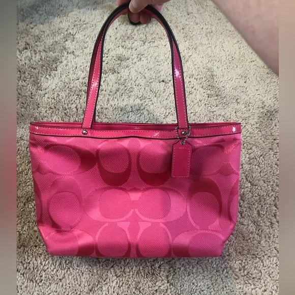 バッグ Vintage Coach Pink Leather Purse Handbag Leather handbag Coach Pink in Leather - 30634414